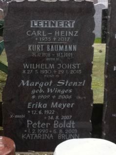 Grabstein auf dem Rahlstedter Friedhof